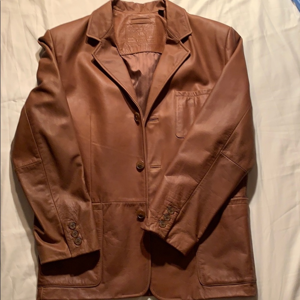 Men’s distressed raw leather blazer